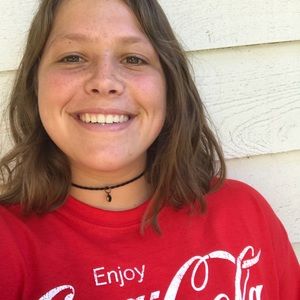 Meet your Posher, Elie